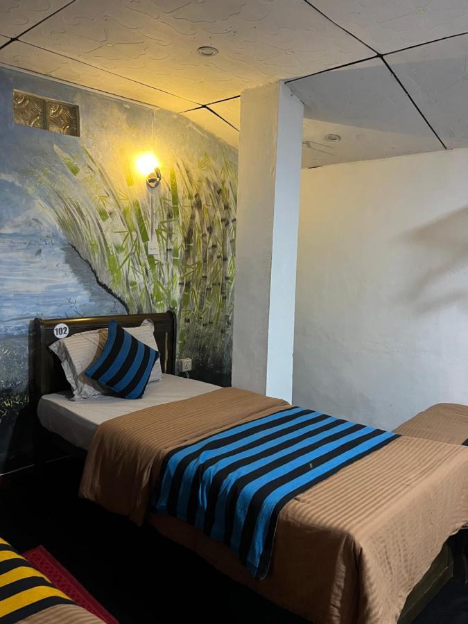 Noname Hostel And Cafe เอลลา ภายนอก รูปภาพ